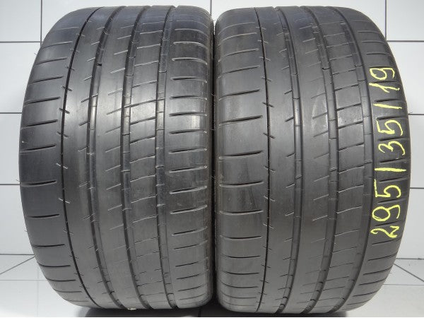 MICHELIN Pilot Super Sport 295/35R19 104 Y