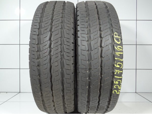 Continental VANCAMPER 225/75R16CP 116 R