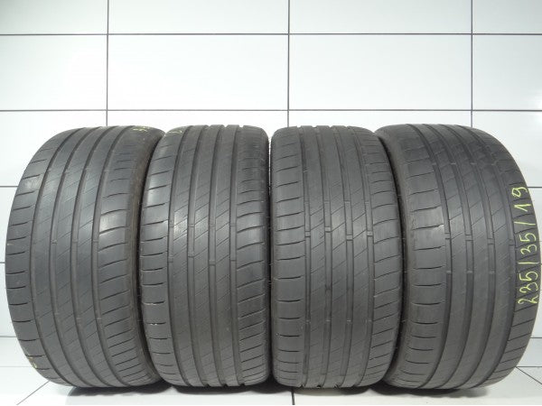 BRIDGESTONE POTENZA S005 235/35R19 91 Y