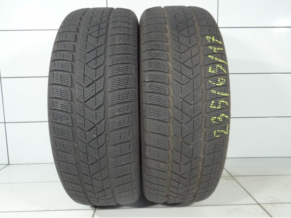 PIRELLI Scorpion Winter 235/65R17 104 H