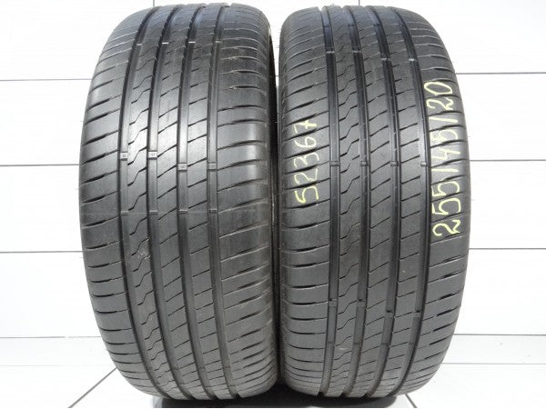 Firestone ROADHAWK 255/45R20 105 W