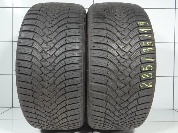 Falken EUROWINTER HS01 235/35R19 91 W