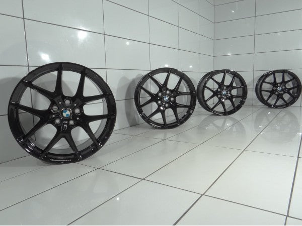 BMW OE 18' Czarny BMW 1 F40