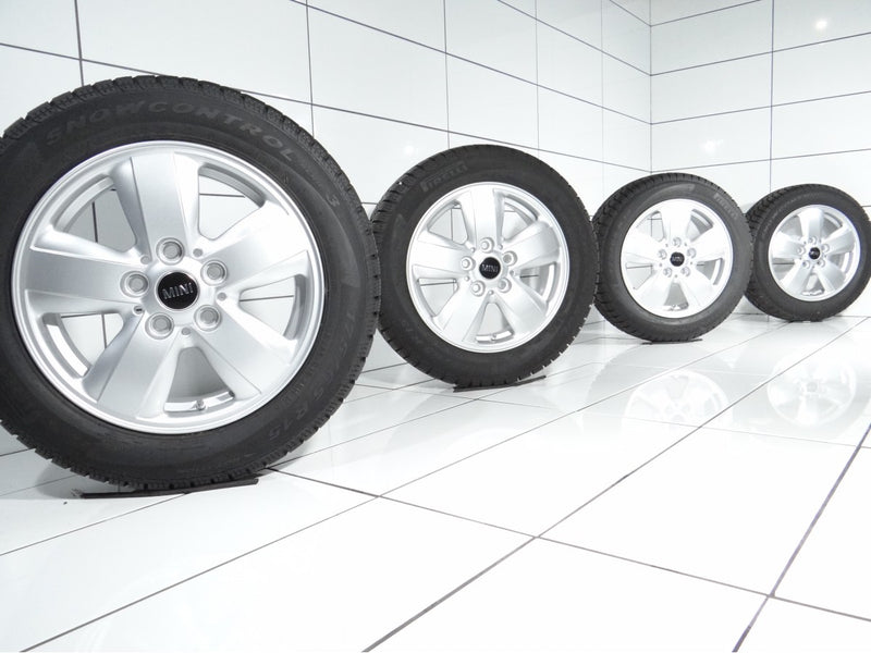 PIRELLI Snowcontrol Serie 3 Winter 210 175/65R15 88 H MINI F55, F56, F57