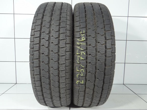 Continental VancoFourSeason2 225/75R16C 121/120 R