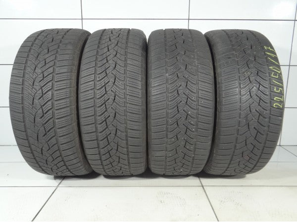 Goodyear UltraGrip PERFORMANCE GEN-1 225/50R17 98 H