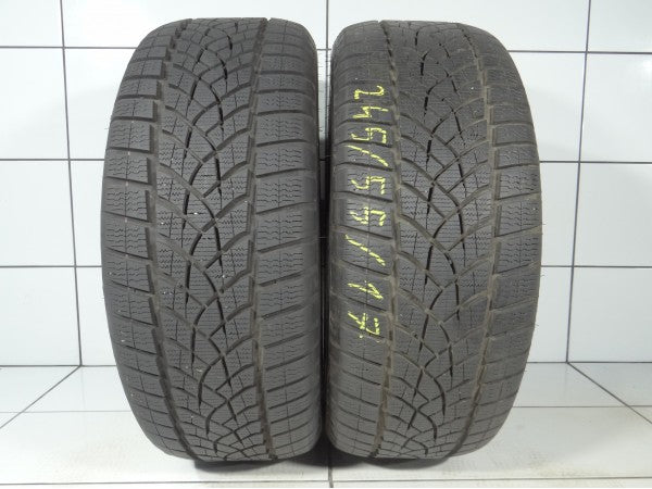 Goodyear UltraGrip Performance plus 245/55R17 106 H
