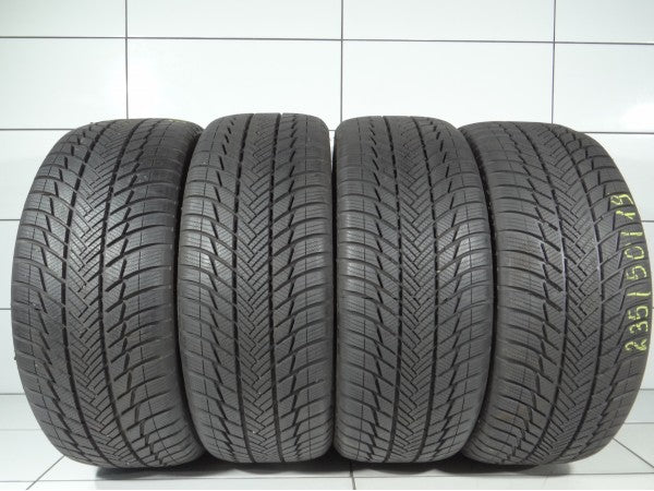 BRIDGESTONE Blizzak LM001 235/50R19 99 H