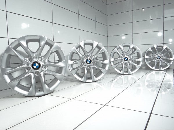 BMW OE 17' Srebrny BMW X1 E84
