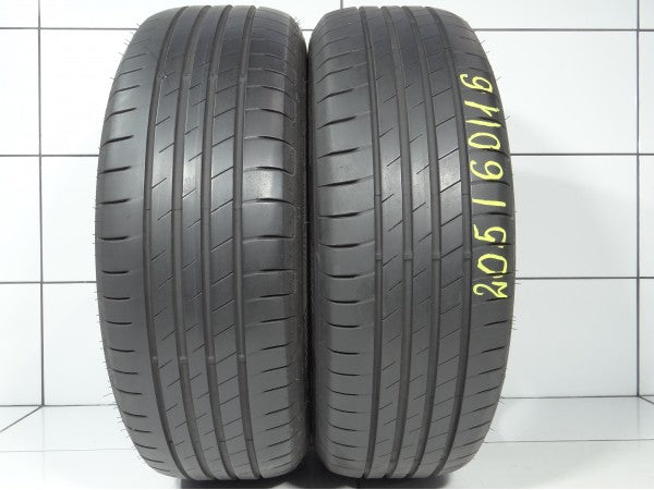 Goodyear EfficientGrip Performance 205/60R16 92 V