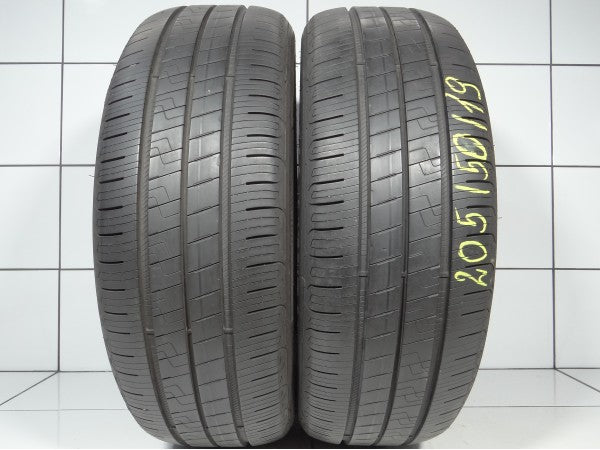 Goodyear EfficientGrip Performance 205/50R19 94 H