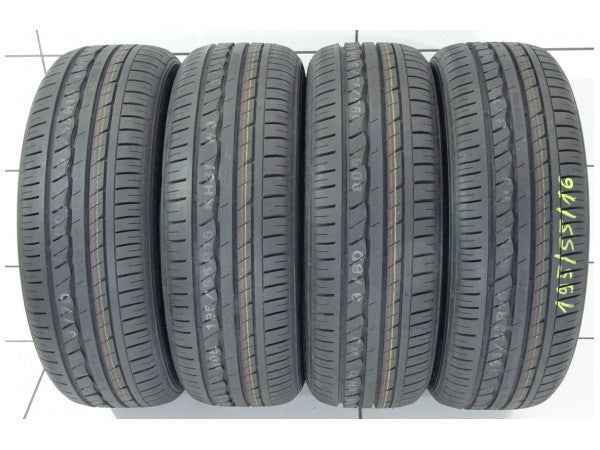 Kumho ECSTA HM 195/55R16 87 V
