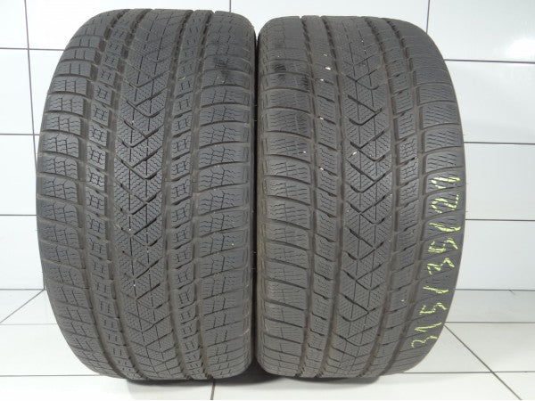 PIRELLI Scorpion Winter TM 315/35R21 111 V