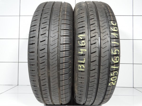 Hankook RADIAL RA 28E 205/65R16C 107/105 T
