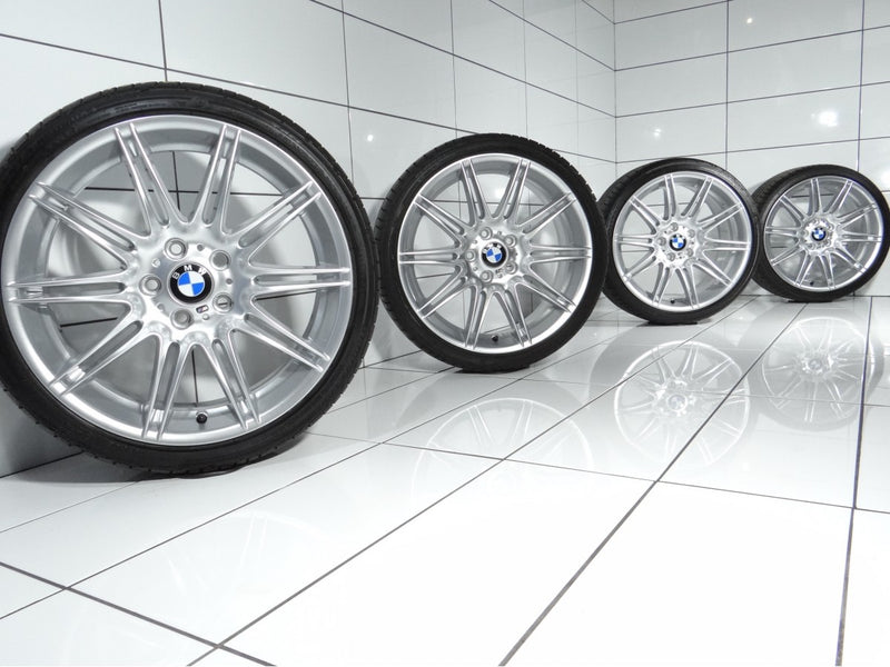BRIDGESTONE Potenza RE050A 225/35R19 88 Y BMW 3 E90 E91 E92 E93