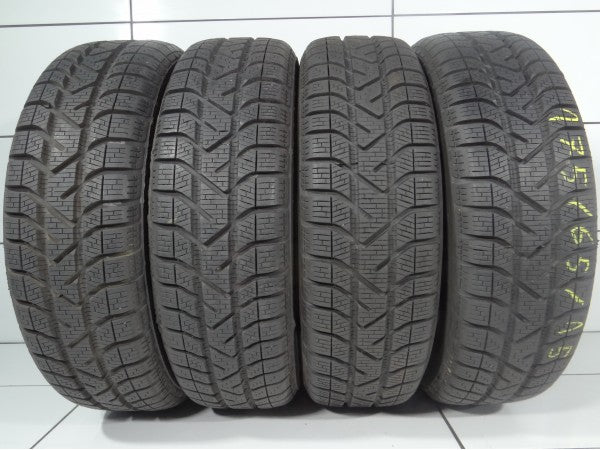 PIRELLI Snowcontrol Serie 3 WINTER 210 175/65R15 88 H
