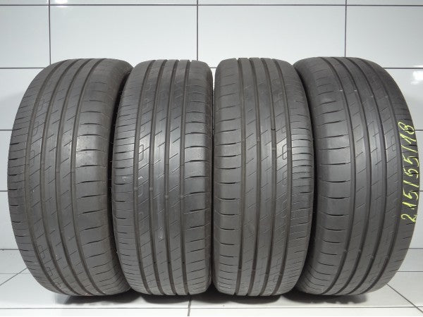 Goodyear EfficientGrip Performance 215/55R18 95 H