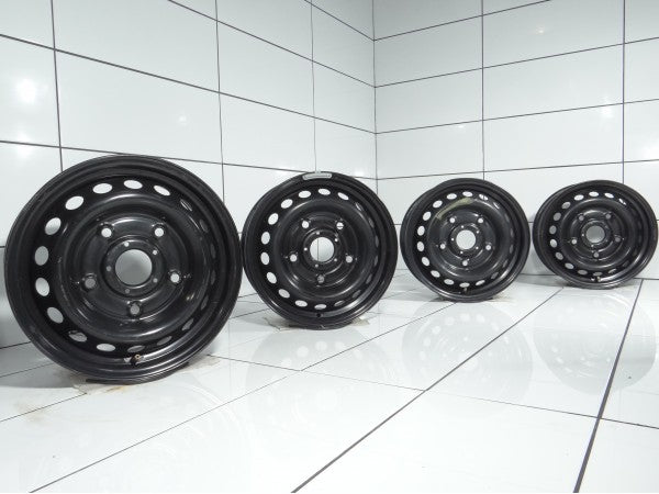FORD OE 15' Czarny FORD TRANSIT