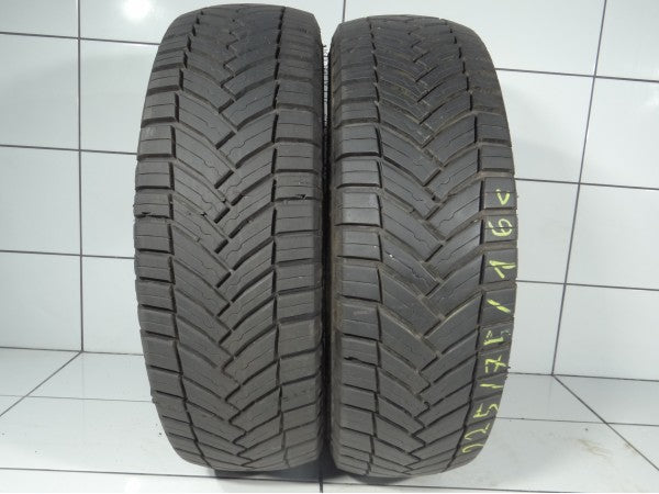 MICHELIN AGILIS CROSSCLIMATE 225/75R16C 121/120 R
