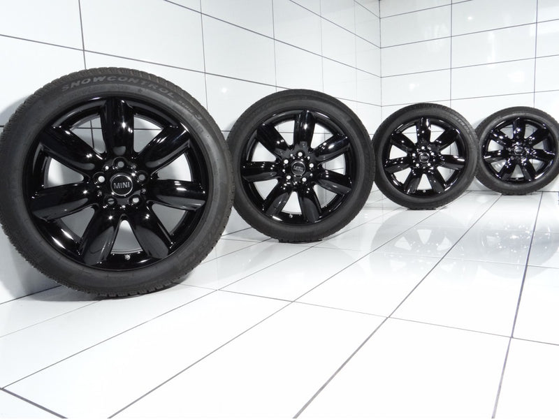 PIRELLI SNOWCONTROL SERIA3 WINTER 210 195/55R17 92 H MINI F54, CLUBMAN