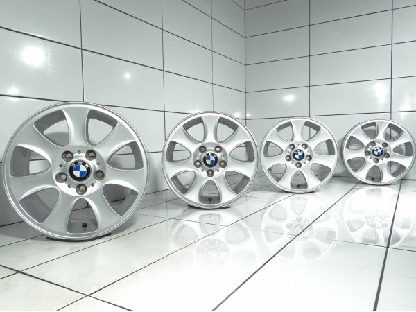 BMW OE 16' Srebrny 1 E81, E87, E88, E82