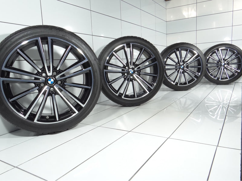 BRIDGESTONE Blizzak LM-32 215/45R20 95 V BMW I8