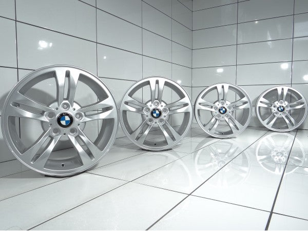 BMW OE 17' Srebrny X3, E83