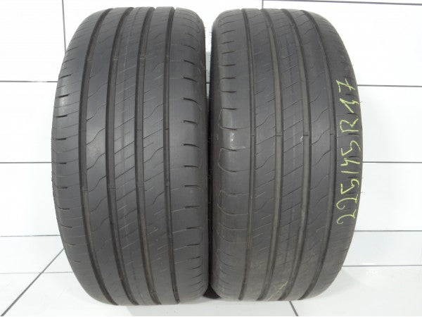 Goodyear EFFICIENT GRIP PERFORMANCE 2 225/45R17 94 W