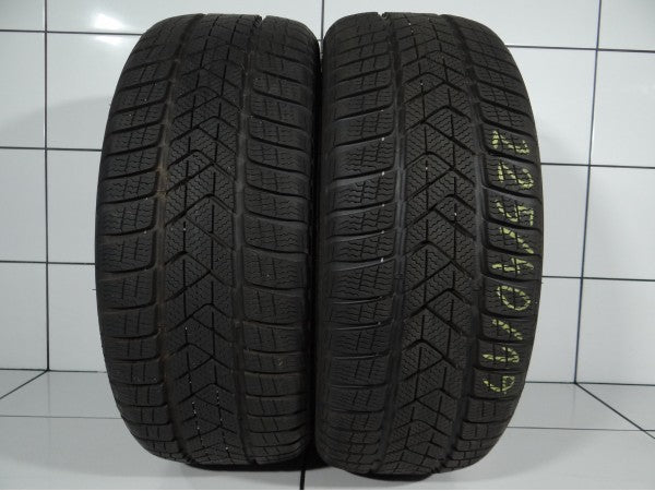 PIRELLI Sottozero 3 Winter 225/40R19 93 H