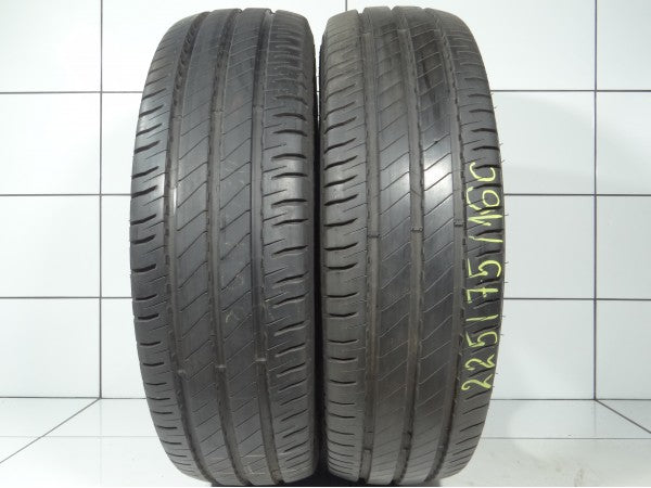 MICHELIN AGILIS 3 225/75R16C 121/120 R
