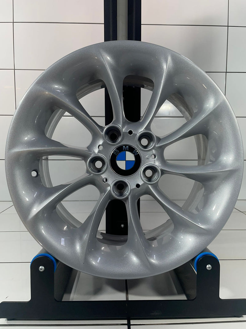 BMW OE 17' Srebrny BMW Z4 E85