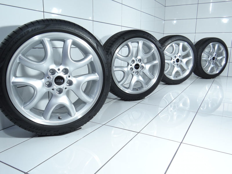 PIRELLI P ZERO 225/40R19 93 Y MINI COUNTRYMAN R60, PACEMAN R61