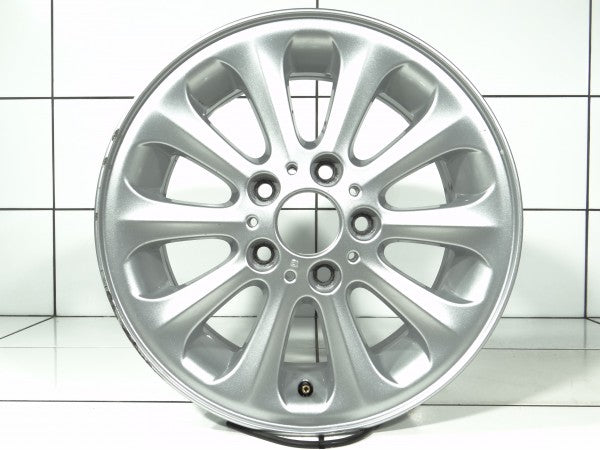 BMW OE 16' Srebrny 1 E81, E87, E88, E82