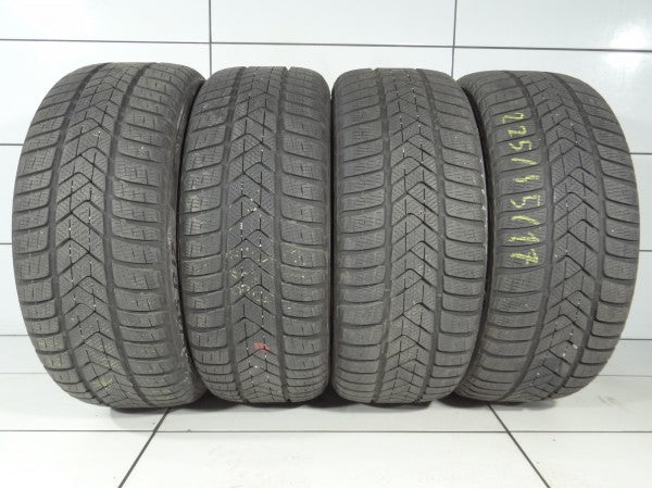 PIRELLI Sottozero 3 Winter 225/45R17 91 H