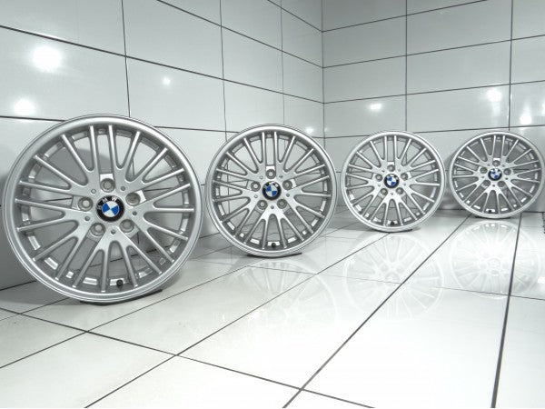 BMW OE 17' Srebrny X3, E83