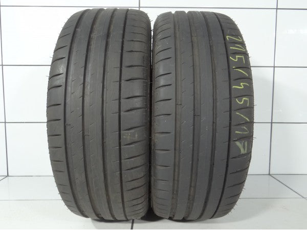 MICHELIN PILOT SPORT 4 215/45R17 91 Y