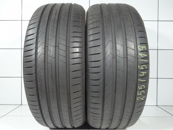 PIRELLI SCORPION TM 255/45R19 100 V