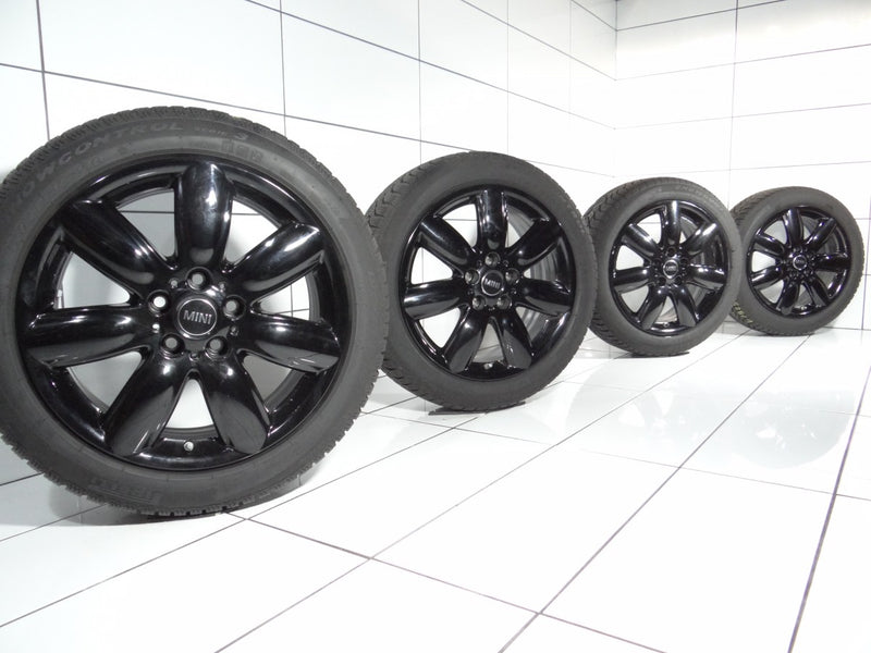 PIRELLI SNOWCONTROL SERIA3 WINTER 210 195/55R17 92 H MINI F54, CLUBMAN