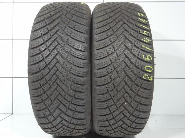 Hankook Winter i*cept RS3 205/45R17 88 V