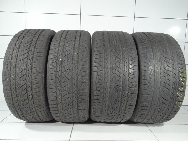 PIRELLI Scorpion Winter TM 275/45R21 107 V