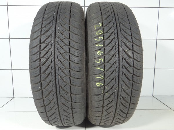 Goodyear Ultra Grip 8 205/65R16 95 H