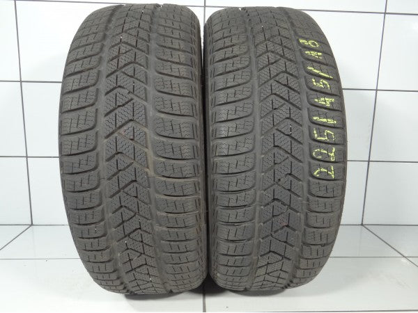 PIRELLI Sottozero 3 Winter 225/45R18 95 V