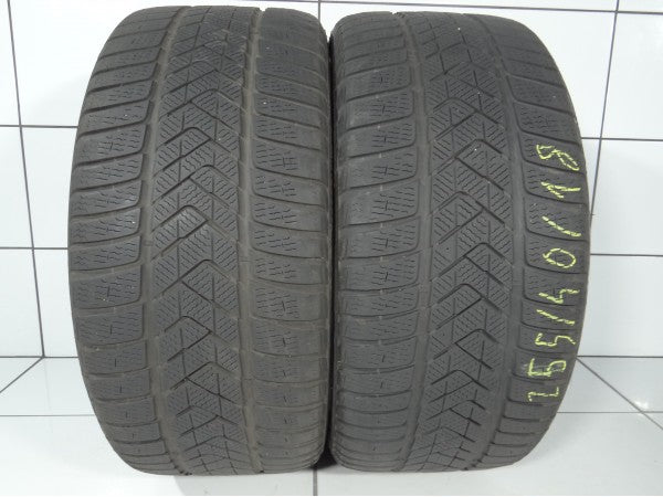 PIRELLI Sottozero 3 Winter 255/40R18 99 V