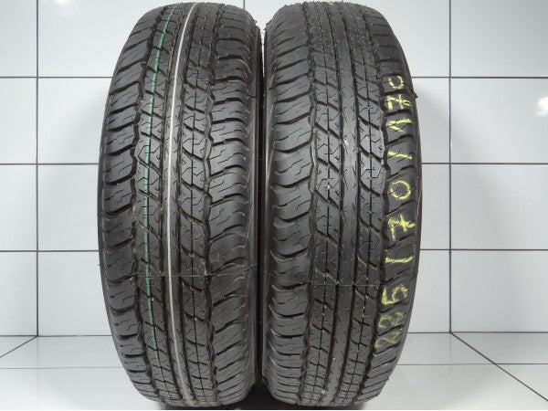 Dunlop GRANDTREK AT20 225/70R17C 108/106 S