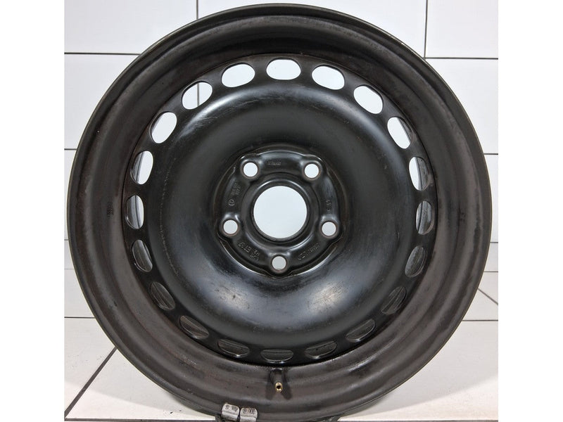 VOLKSWAGEN OE 15' Czarny