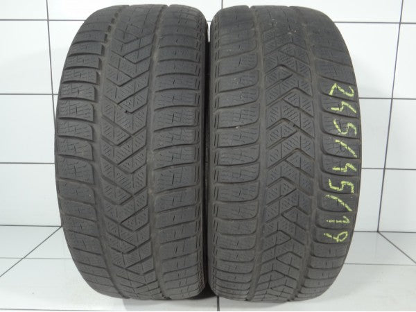 PIRELLI Sottozero 3 Winter 245/45R19 102 V