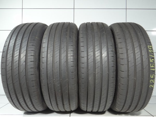 Goodyear EFFICIENT GRIP 2 SUV 225/55R19 99 V