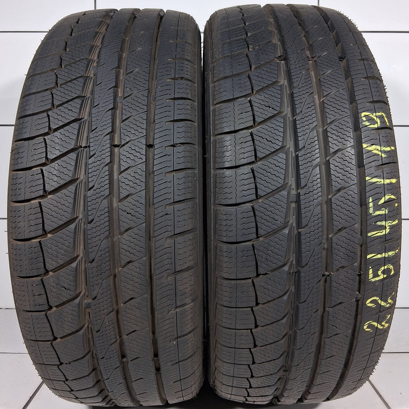 DAVANTI WINTOURA + 225/45R19 96 V