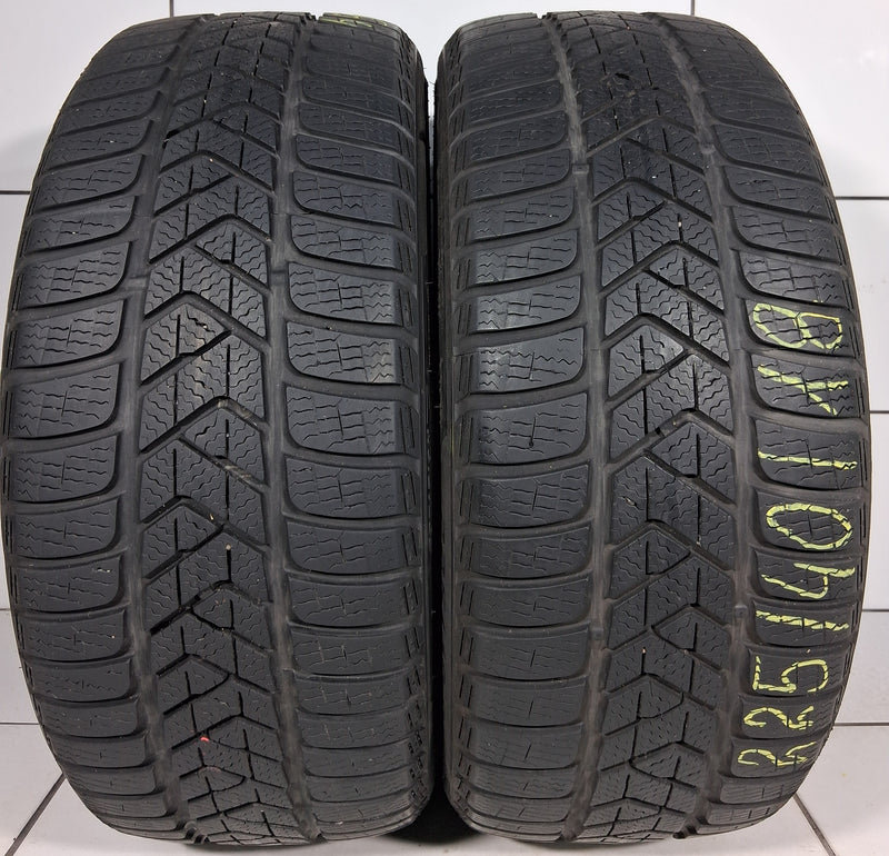 PIRELLI Sottozero 3 Winter 225/40R18 92 V