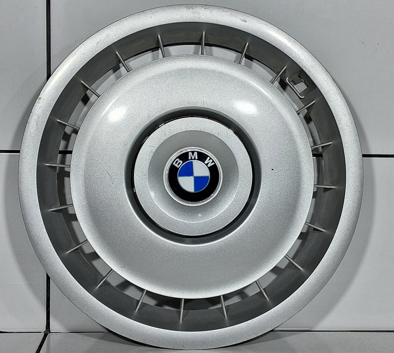ORYGINALNY KOŁPAK 16'  BMW E34
